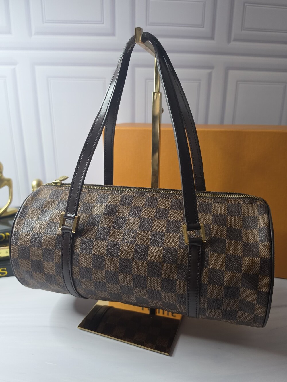 Louis VUITTON PAPILON 30